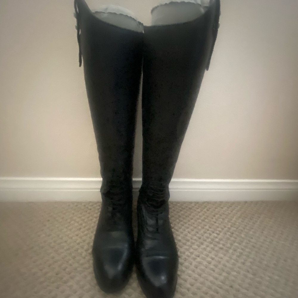 Donatello tall riding boots by Tred Step size 37R Equestrian like new